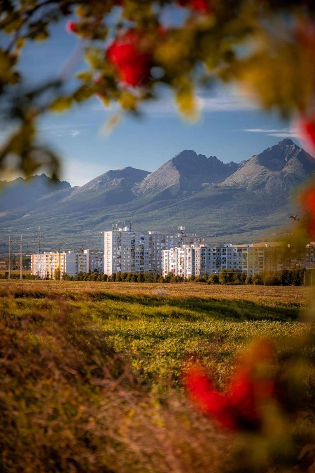 Apartman Family Poprad Esterno foto